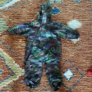 tuffo size 3T rain suit